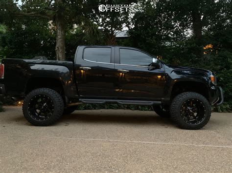 2015 GMC Canyon Moto Metal Mo970 Rough Country Suspension Lift 6" | Custom Offsets