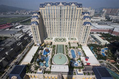 Las Vegas Sands to turn Macau hotel into London-themed resort | Casinos ...