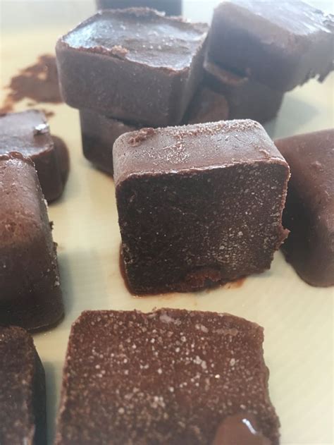 How to make pure ice chocolate cubes (gluten free dairy free, vegan ...