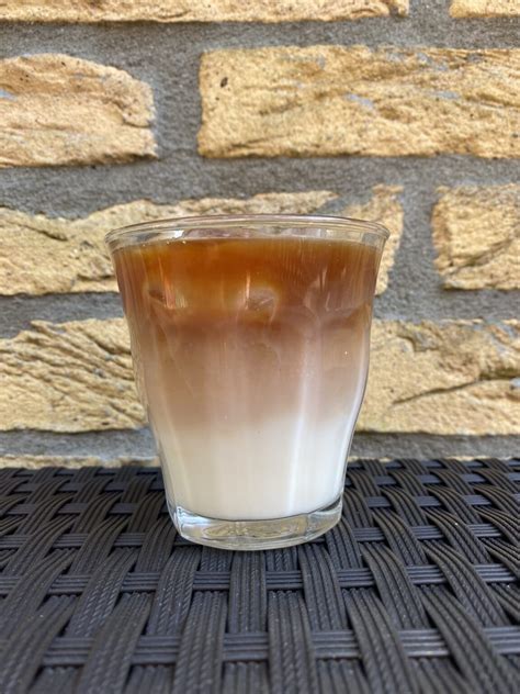 Iced Macchiato: What Is It and How to Make It at Home?