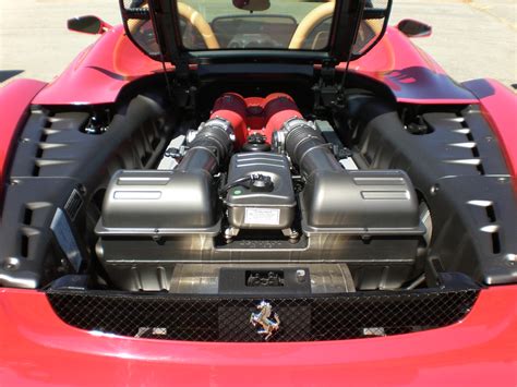 FERRARI F430 - Review and photos