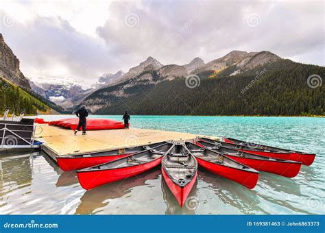 View Morant`s Curve Railway in Canadian Rockies Stock Image - Image of ...