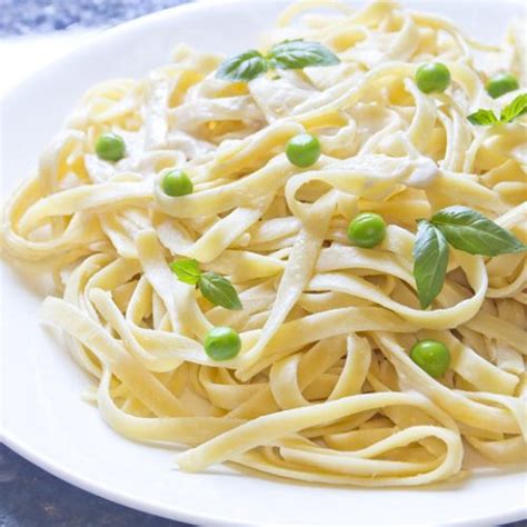 How to Make Easy White Sauce for Spaghetti or Pasta