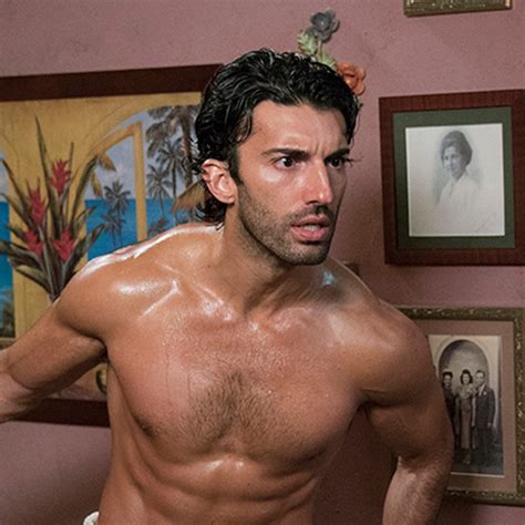 Alert: Justin Baldoni Is Shirtless in Jane the Virgin Season 4 - E ...