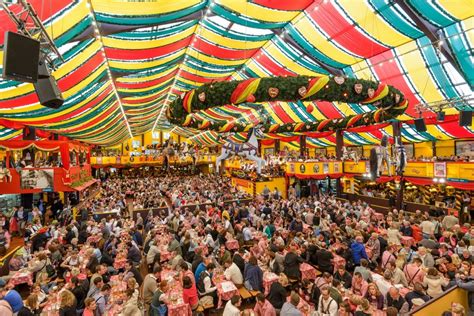 Selain Munich, Berbagai Kota di Dunia Juga Turut Merayakan Oktoberfest ...