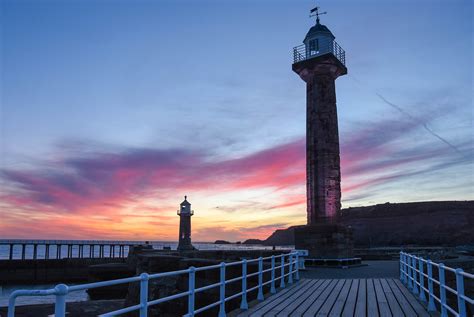 Lighthouse Whitby East Pier | Julie Kirrane | Flickr