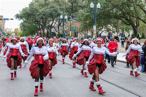 New Orleans Christmas Parade 2024 - Bess Marion