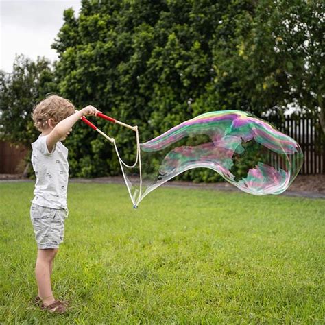 Giant Eco Bubbles Kit - Birch & Bear