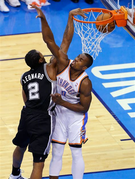 Matt Bonner Dunk Vs Thunder