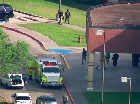 10 dead, 10 wounded in shooting at Santa Fe High School in Texas ...