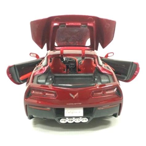 Maisto Red 2014 C7 Corvette Stingray Diecast Model Car 1:18 Scale ...