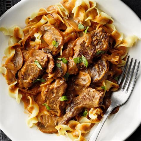 Beef Stroganoff Recipe: How to Make It