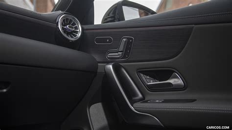 2020 Mercedes-Benz CLA 250 Coupe (US-Spec) - Interior, Detail | Caricos