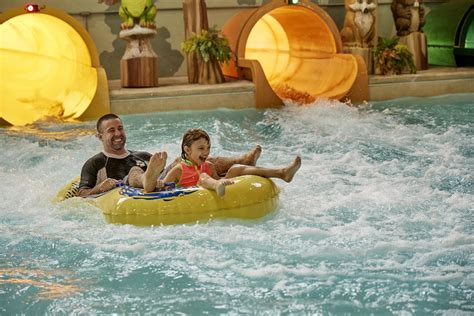 16 BEST Indoor Waterparks in Minnesota