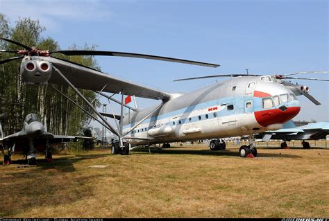 Aiguilleurs Du Ciel Air Traffic Controllers: The Largest Helicopter ...