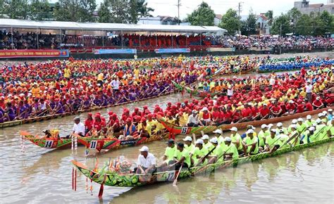 Đua ghe Ngo tại Sóc Trăng - Photo