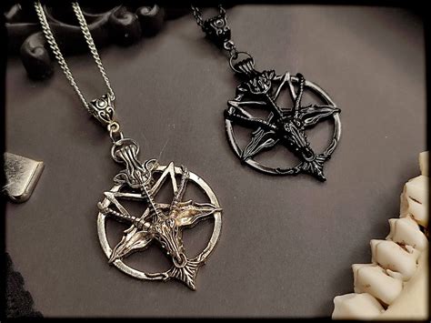 Sigil of Baphomet Necklace Pendant // Necklace Witch - Etsy