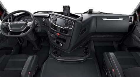 Iveco S-Way 2023 - Novo top de linha da Iveco chega com muita tecnologia, conforto e até 540 cv ...