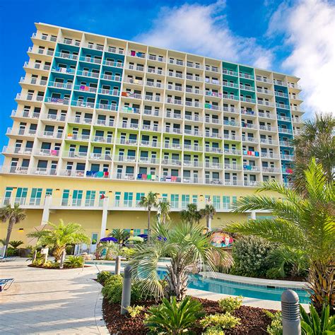 Beachfront Hotels on Pensacola Beach | Holiday Inn Resort | FL