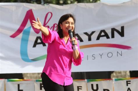 Lawyers, labor leaders, LGBT sectors want Robredo for president in 2022 | Inquirer News