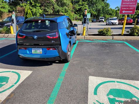 Landmark Medical Center | Woonsocket, RI | EV Station