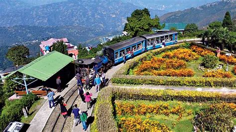 Darjeeling Himalayan Railway (DHR) | Darjeeling Himalayan Railway to resume toy train services ...