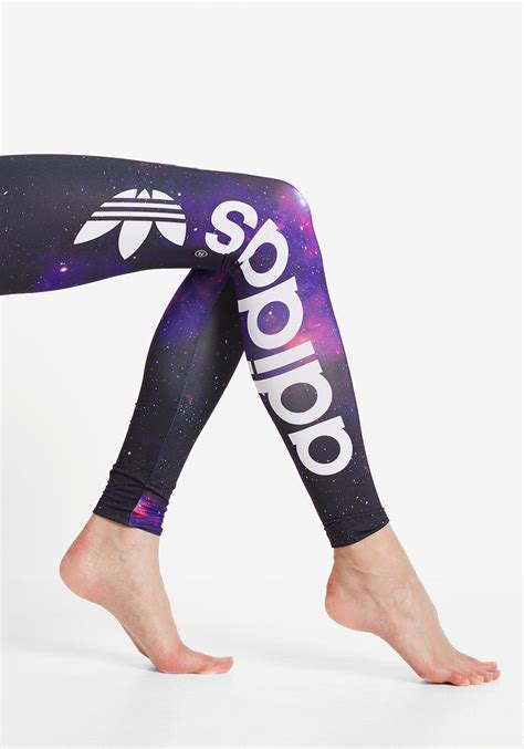 ADIDAS Universe Leggings | Fitnesskleidung, Fitness kleidung, Fitnessbekleidung