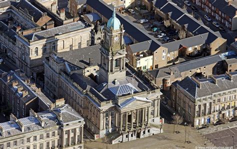 Birkenhead Town Hall from the air | aerial photographs of Great Britain by Jonathan C.K. Webb