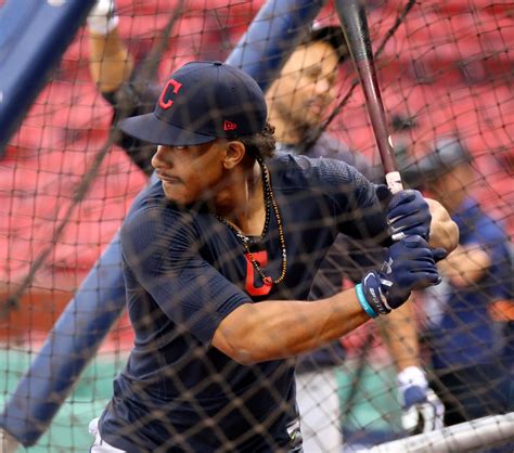 Indians shortstop Francisco Lindor takes batting practice … | Flickr