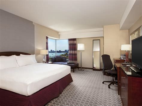 Hilton Boston Logan Airport Hotel in Boston (MA) - Room Deals, Photos & Reviews