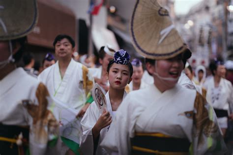 Japanese Business Culture and Etiquette - How to Behave in Japan ...