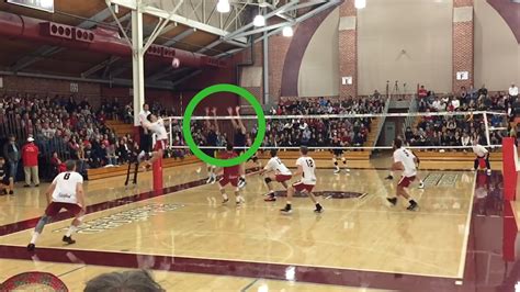 How to Spike a Volleyball (with Pictures) - wikiHow