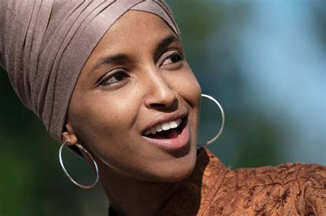 Ilhan Omar: Pics Of The Minnesota Congresswoman – Hollywood Life