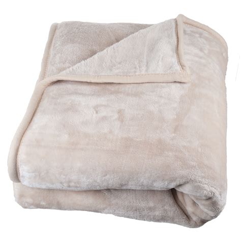 Somerset Home Soft Heavy Thick Plush Mink Blanket, 8 lbs, Full/Queen, Beige - Walmart.com