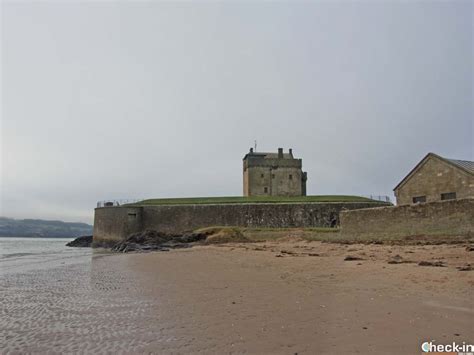 Broughty Ferry, a day out from Dundee to explore Scotland's East Coast