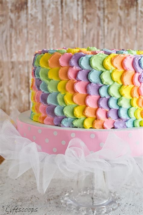 Life Scoops: Rainbow Polka Dot Cake / Vanilla cake with Lemon Swiss Meringue Buttercream