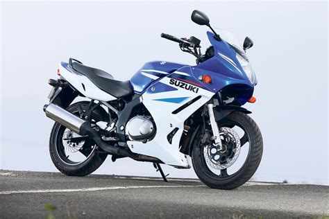 Suzuki GS500 (1989-2008) Review | Speed, Specs & Prices