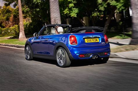 2020 MINI Convertible Pictures - 87 Photos | Edmunds