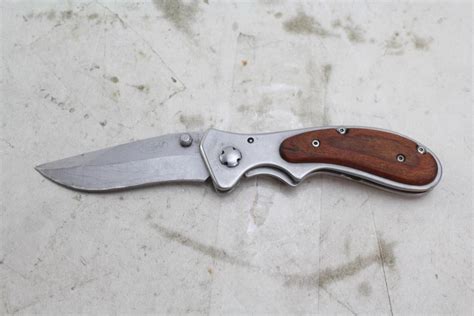 Sheffield Folding Knife | Property Room