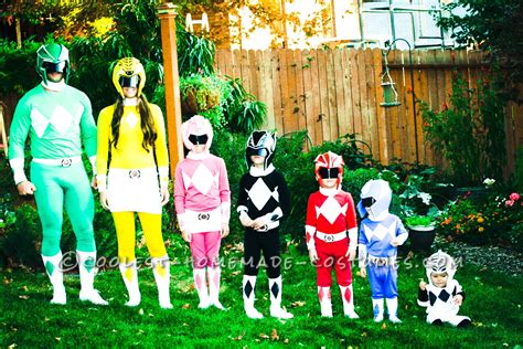 Coolest Power Rangers Costumes for a Family Halloween Costume