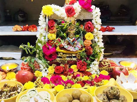 Happy Krishna Janmashtami 2020 : Image, Puja Muhurat, Vrat Vidhi