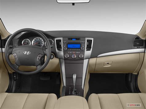 2010 Hyundai Sonata: 11 Interior Photos | U.S. News