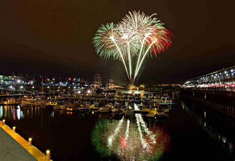 Where and When to See Fireworks in Montreal