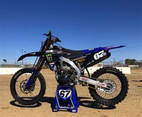 2015 Yamaha YZ250f Star racing replica - moto67e's Bike Check - Vital MX