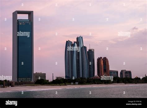 Abu dhabi skyscarpers hi-res stock photography and images - Alamy