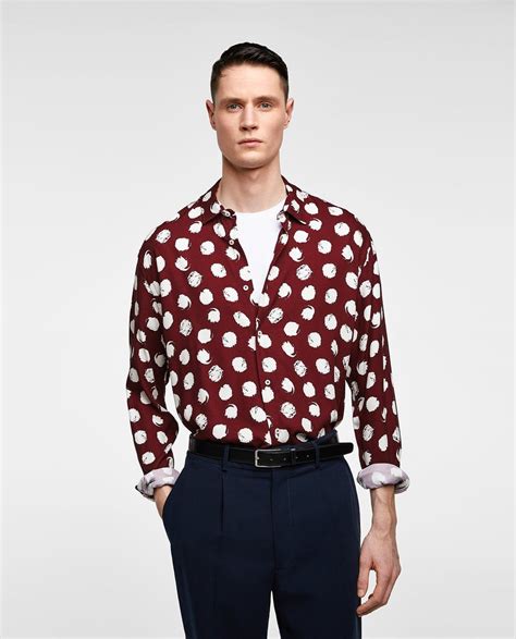 How To Wear Polka Dots - 16 Best Polka Dot Outfits For Men in 2021 | Polka dots outfit, Mens ...