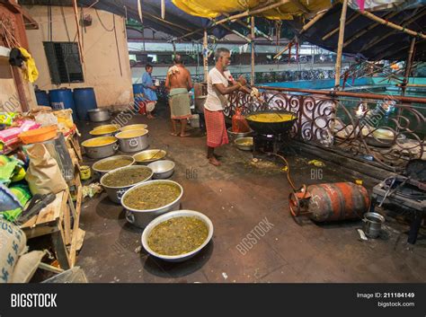 KOLKATA WEST BENGAL Image & Photo (Free Trial) | Bigstock