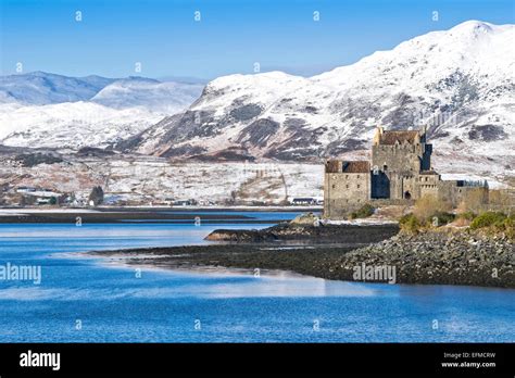 Eilean donan castle winter hi-res stock photography and images - Alamy