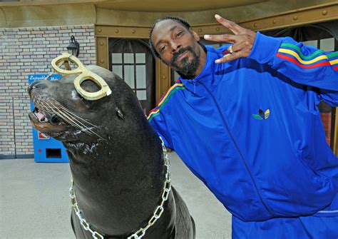 24 Of Snoop Dogg's Best Online Moments