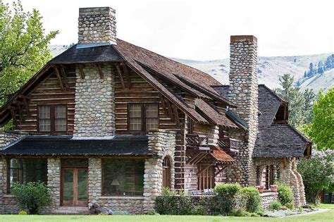 The Lodge at Chief Joseph Ranch | Montana ranch, Montana ranch house, Ranch style homes